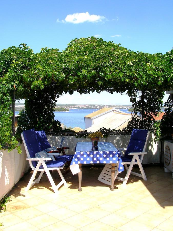 Charming Dalmatian Apartment With Panoramic View Tkon Phòng bức ảnh